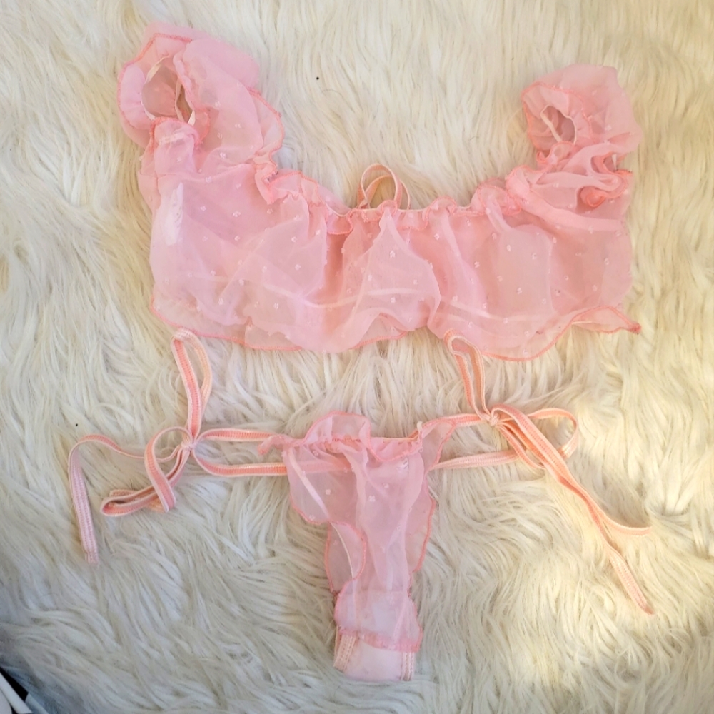 Pink lingerie bikini set